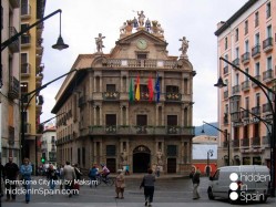 Pamplona-city-hall